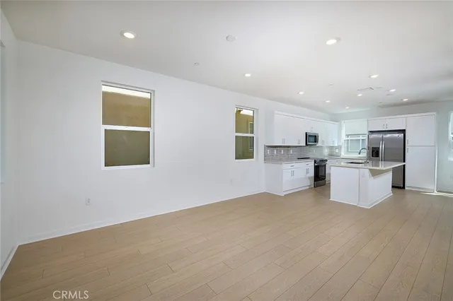 $689,990 | 6045 Fairfax Drive, Eastvale, CA 92880