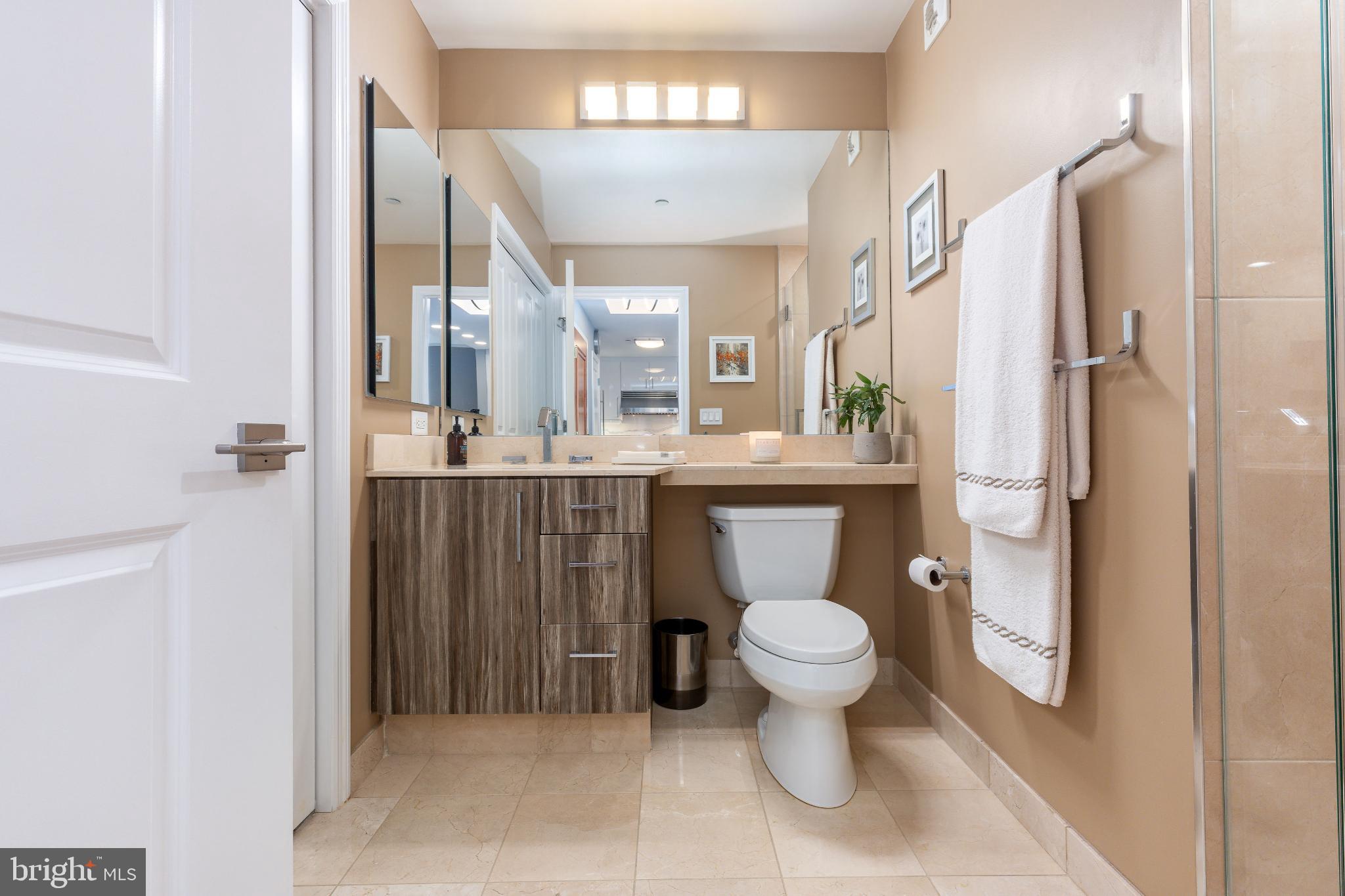 400 South Broad Street, Unit 1503 Philadelphia, PA 19146 - Photo 16 of 29 Modern bathroom with elegant finishes.