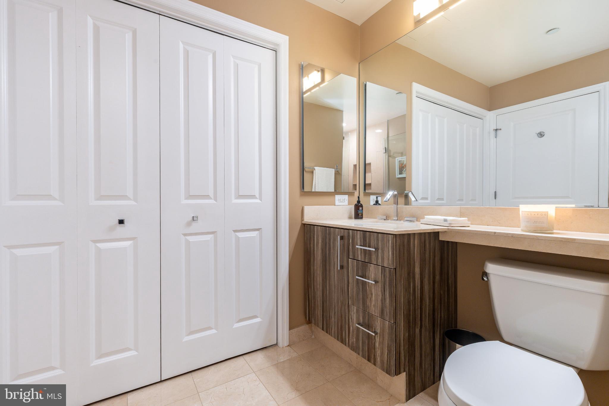400 South Broad Street, Unit 1503 Philadelphia, PA 19146 - Photo 17 of 29 Sleek bathroom with modern finishes.