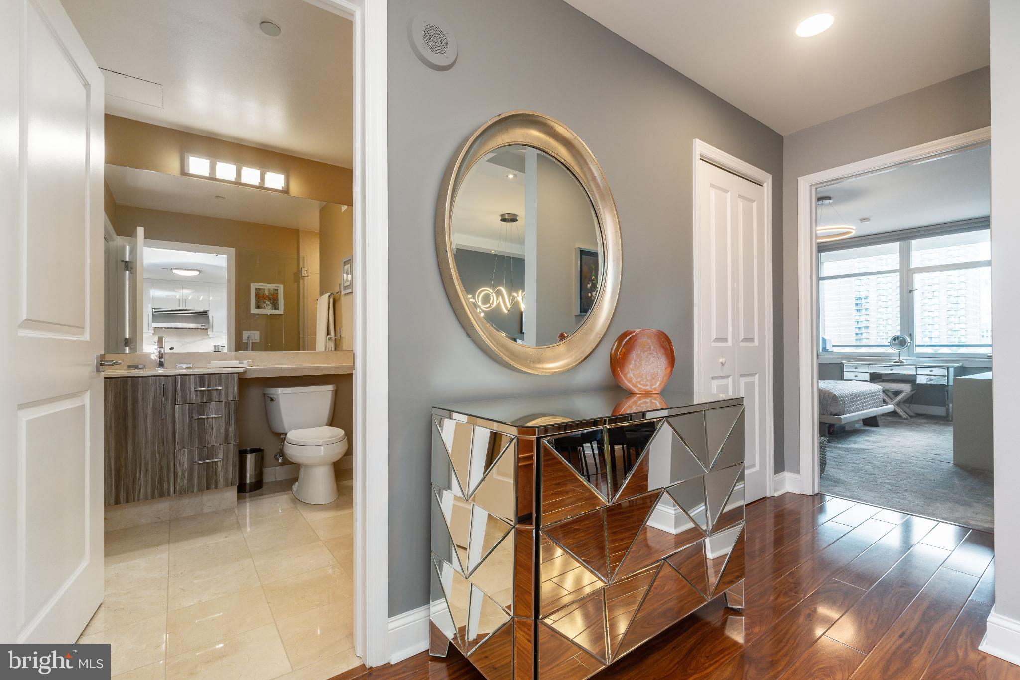 400 South Broad Street, Unit 1503 Philadelphia, PA 19146 - Photo 10 of 29 Elegant entryway with modern accents.