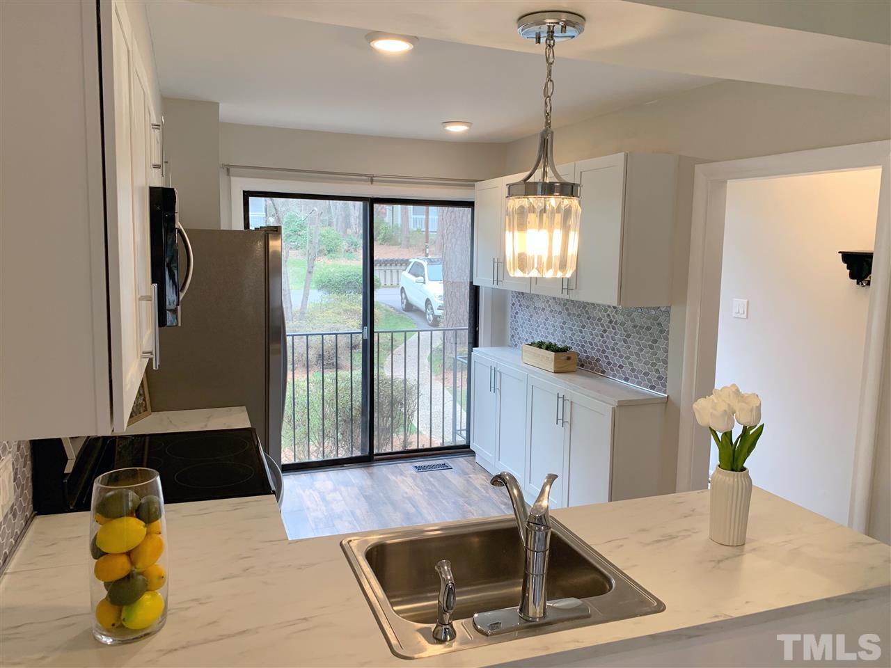 832 Green Ridge Drive Raleigh, NC 27609 - Photo 3 of 12