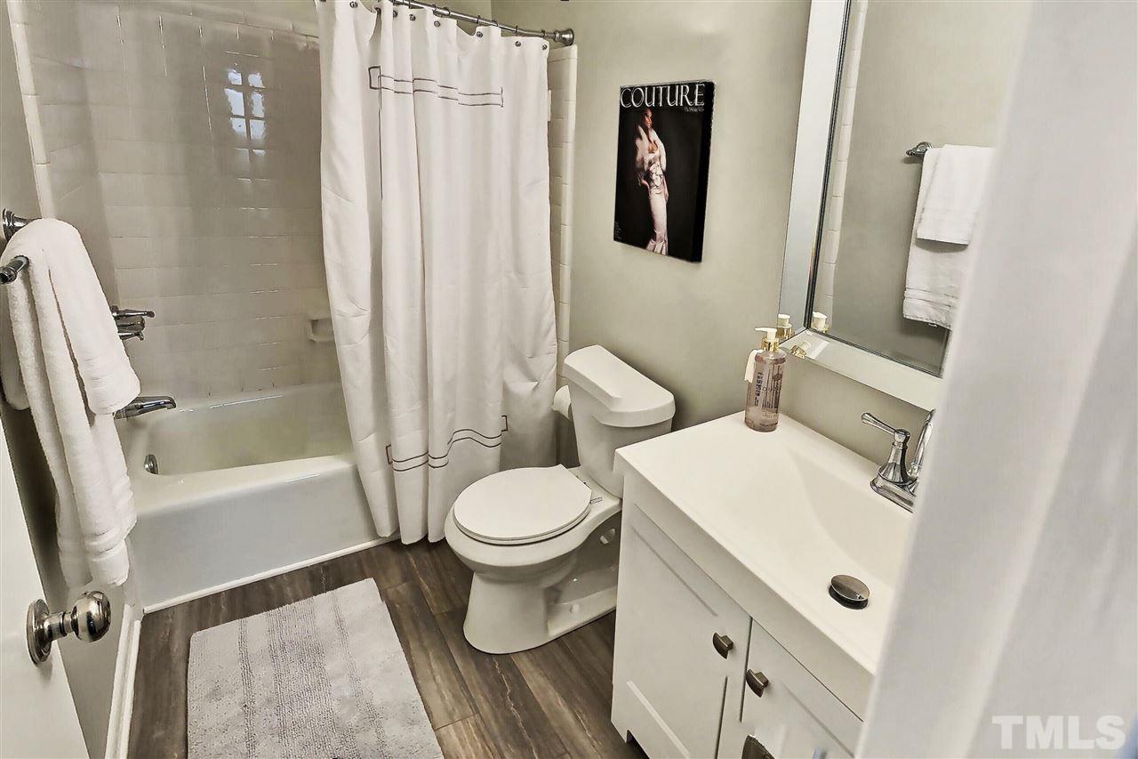 832 Green Ridge Drive Raleigh, NC 27609 - Photo 10 of 12