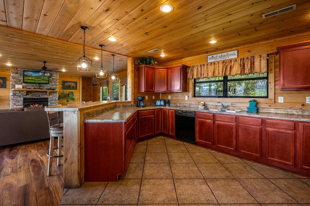1120 Eagle Pointe Way Sevierville, TN 37863 - Photo 12 of 37
