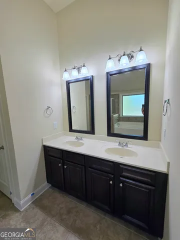 $445,000 | 9 Ravine Drive, Newnan, GA 30265