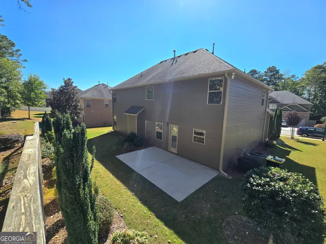 $445,000 | 9 Ravine Drive, Newnan, GA 30265