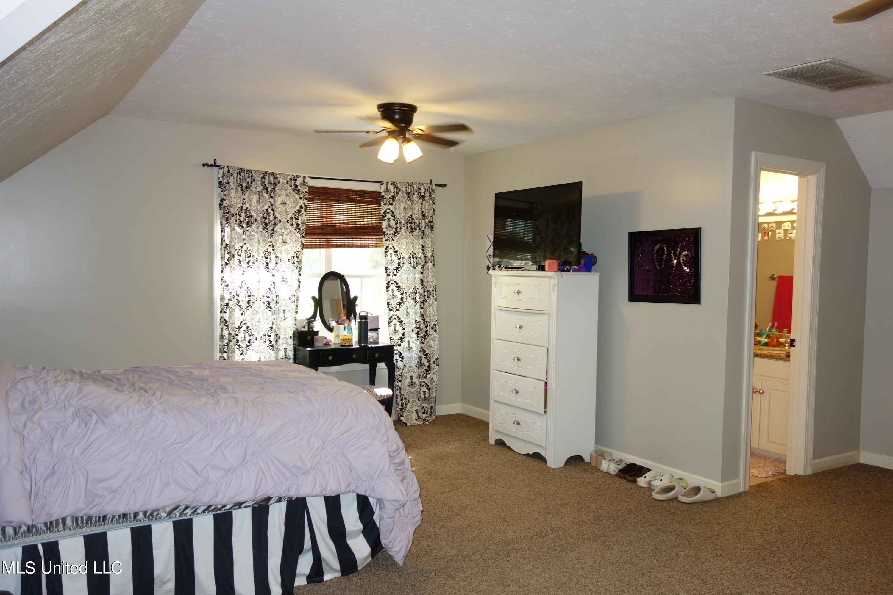 123 Oak Ridge Drive Raymond, MS 39154 - Photo 43 of 50 DSC04483