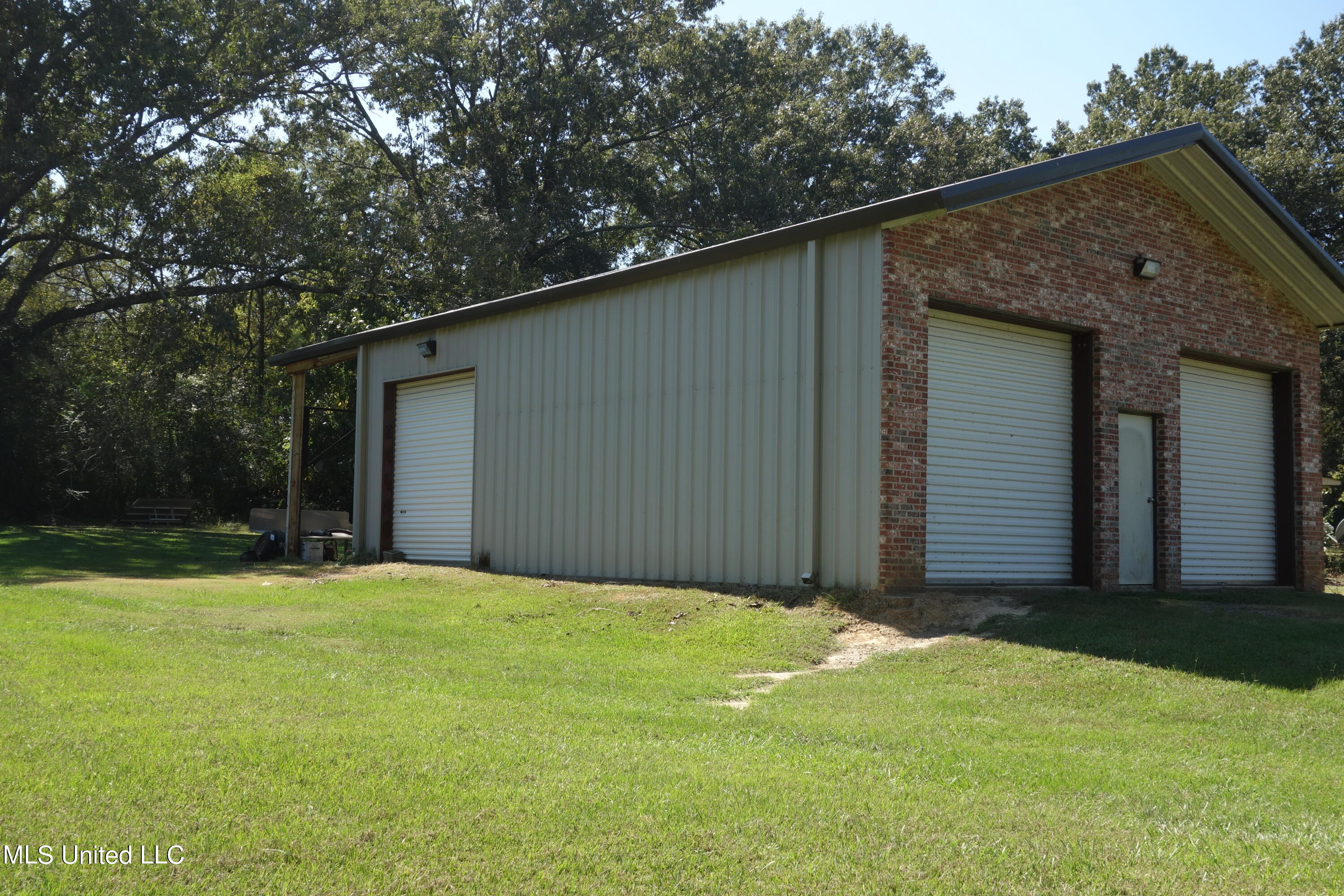 123 Oak Ridge Drive Raymond, MS 39154 - Photo 7 of 50 DSC04432