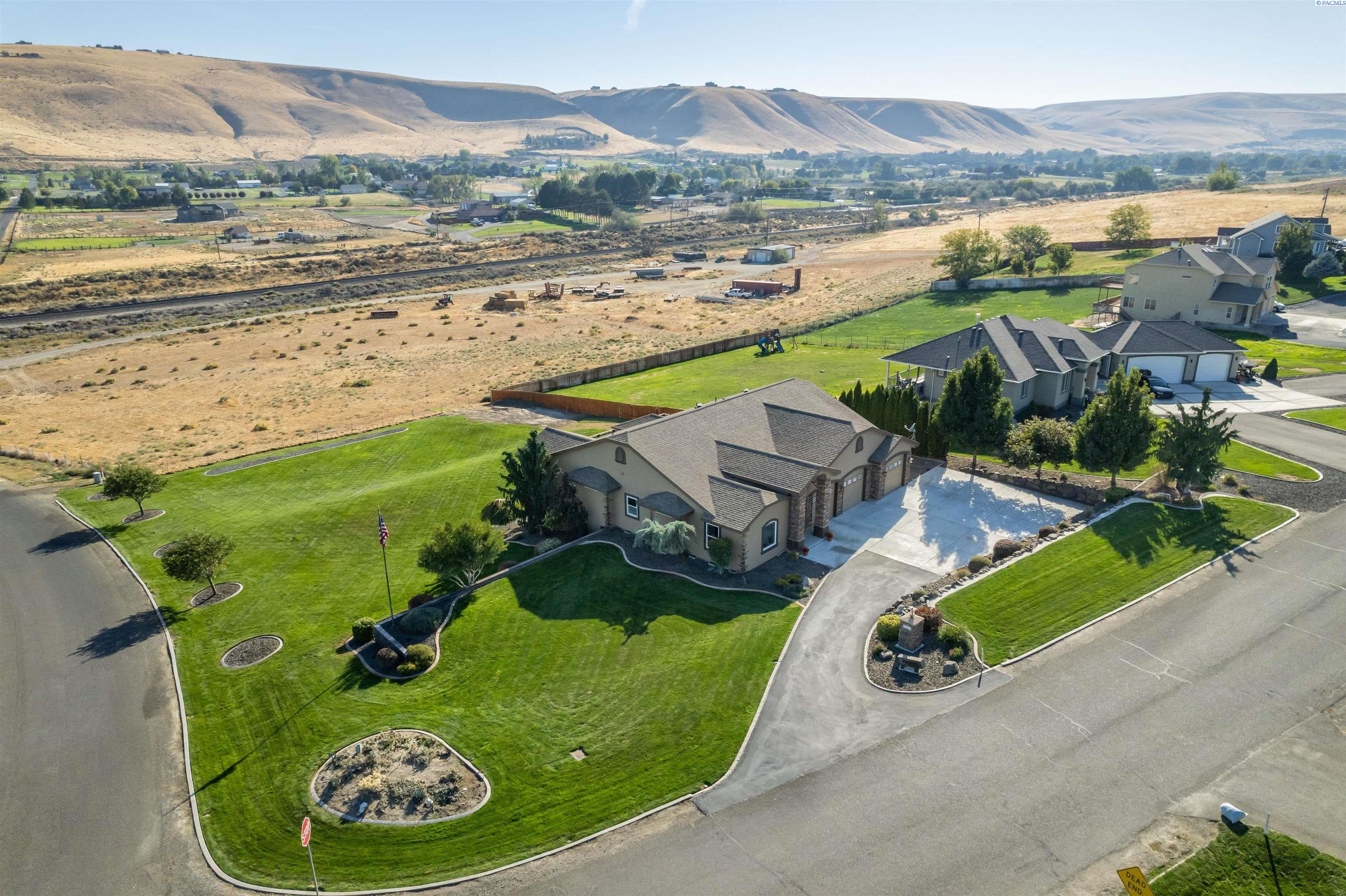 97801 East Ridgeview Drive Kennewick, WA 99338 - Photo 50 of 50 Gallery Image 50