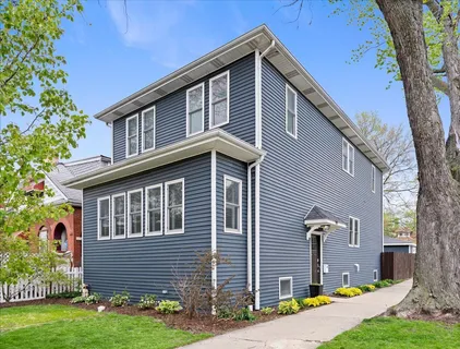 $719,500 | 5101 North Avers Avenue, Chicago, IL 60625