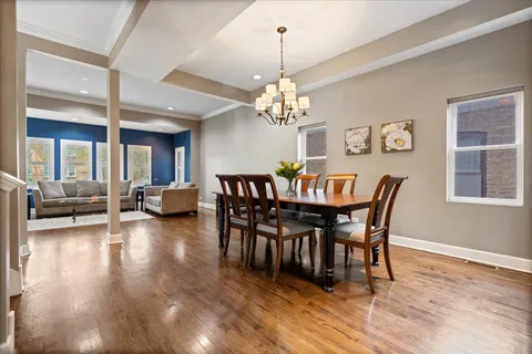 $719,500 | 5101 North Avers Avenue, Chicago, IL 60625
