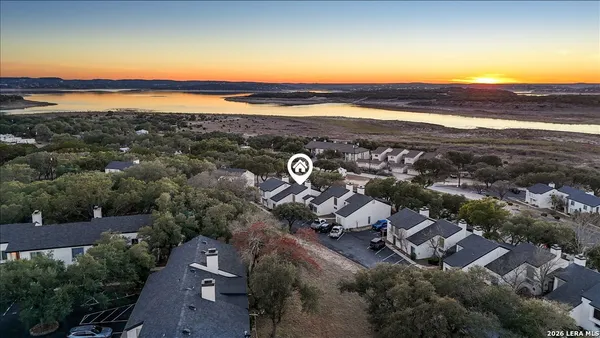 $250,000 | 1135 Parkview Drive, Unit C18, Canyon Lake, TX 78133