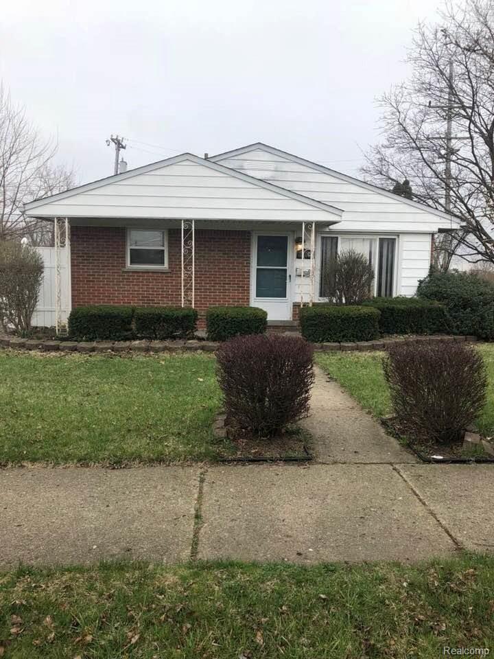 30363 Spring Arbor Drive Inkster, MI 48141 - Photo 1 of 19 31292786_10204497340831231_8843654712654823424_n (1).jpg