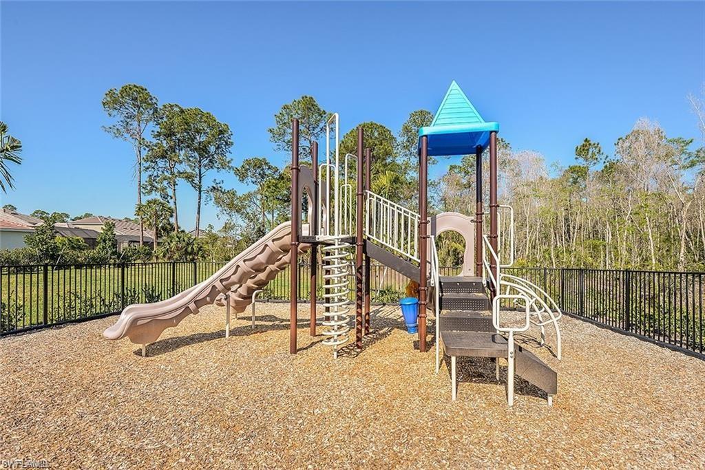 3453 Pilot Circle Naples, FL 34120 - Photo 22 of 23