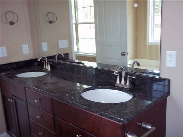 304 Wilkes Way Anderson, SC 29621 - Photo 4 of 10 Gallery Image 4