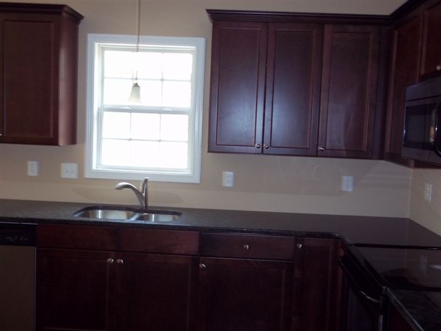 304 Wilkes Way Anderson, SC 29621 - Photo 8 of 10 Gallery Image 8