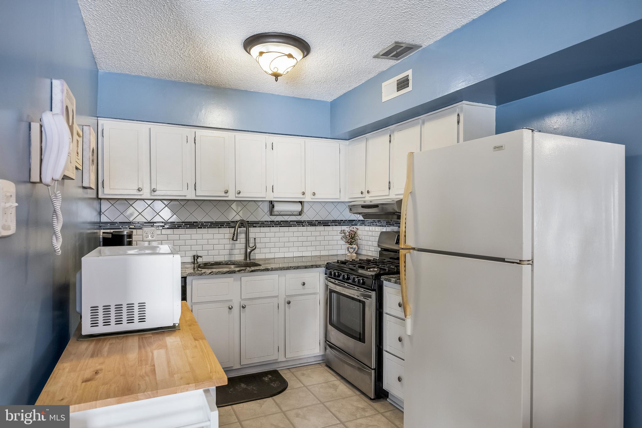 411 Stiles Avenue, Unit A2 Maple Shade, NJ 08052 - Photo 16 of 26