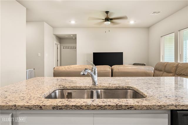 9079 WORTHINGTON Court Alexandria, LA 71303 - Photo 9 of 23