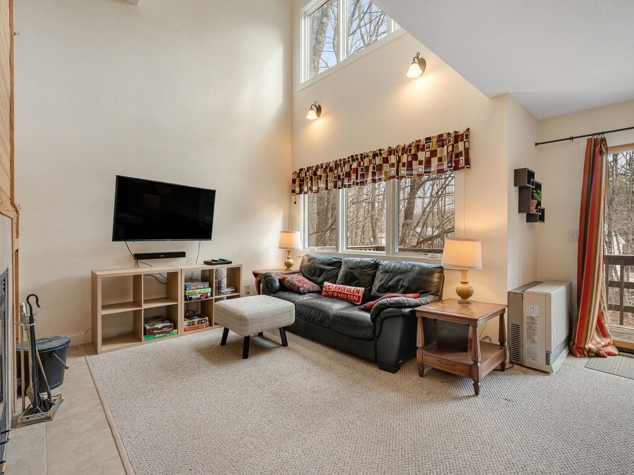 132 Grand Hollow Road, Unit 15 Warren, VT 05674 - Photo 3 of 44