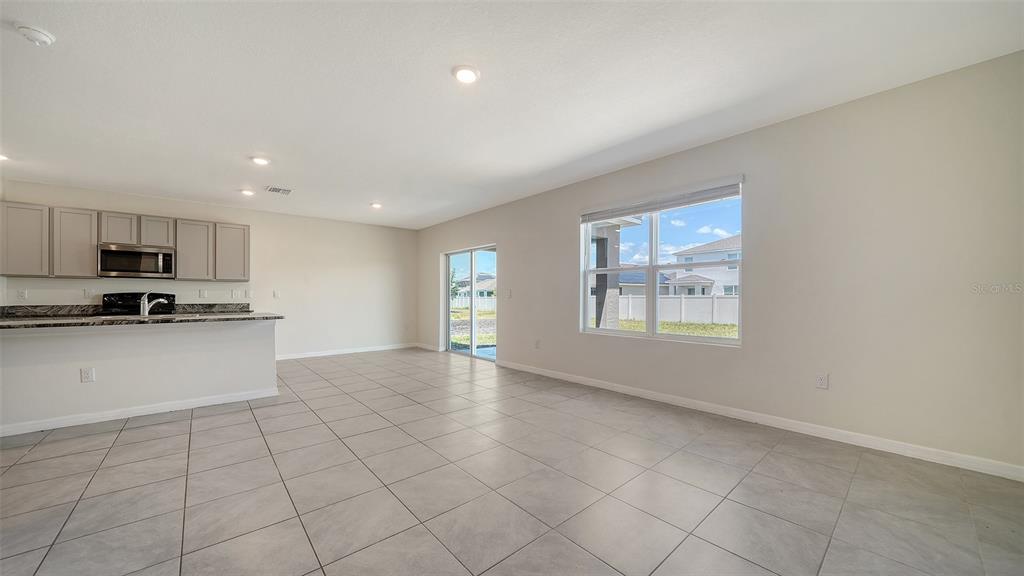 12732 Lateral Root Drive Sarasota, FL 34238 - Photo 12 of 76