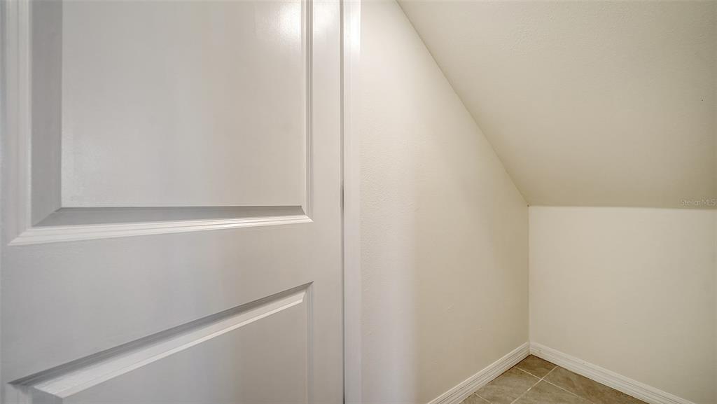 12732 Lateral Root Drive Sarasota, FL 34238 - Photo 17 of 76