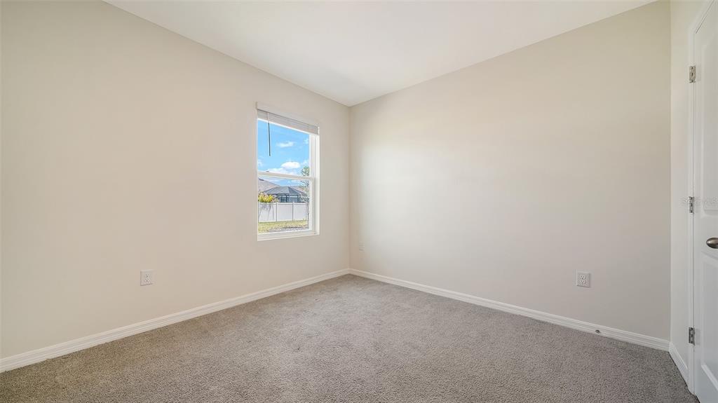 12732 Lateral Root Drive Sarasota, FL 34238 - Photo 18 of 76