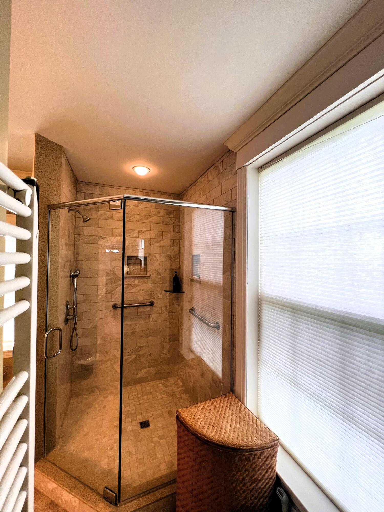 111 Friendship Road Waldoboro, ME 04572 - Photo 15 of 31 Main Bathroom