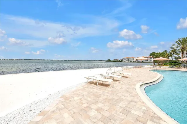 $999,900 | 4971 Bacopa Lane South, Unit 403, St. Petersburg, FL 33715