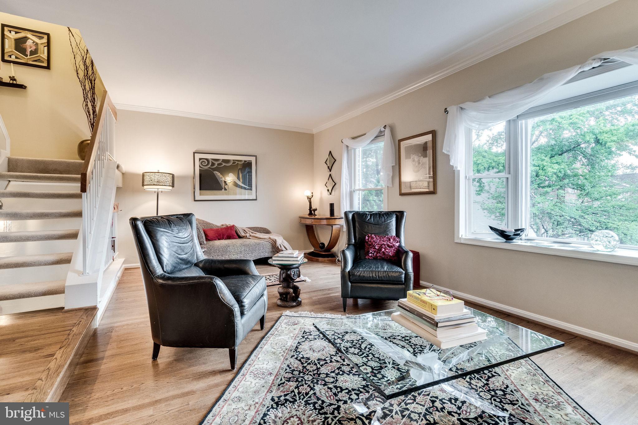 10906 Pebble Run Drive Silver Spring, MD 20902 - Photo 18 of 77 Open, bright and lots of pizzaz!