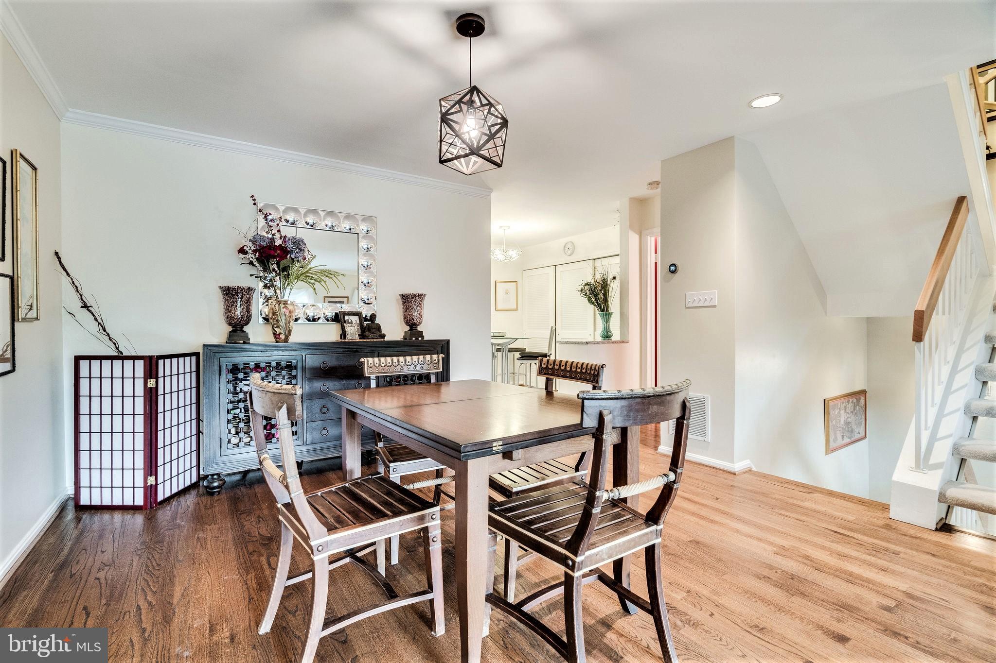 10906 Pebble Run Drive Silver Spring, MD 20902 - Photo 7 of 77 Gallery Image 7
