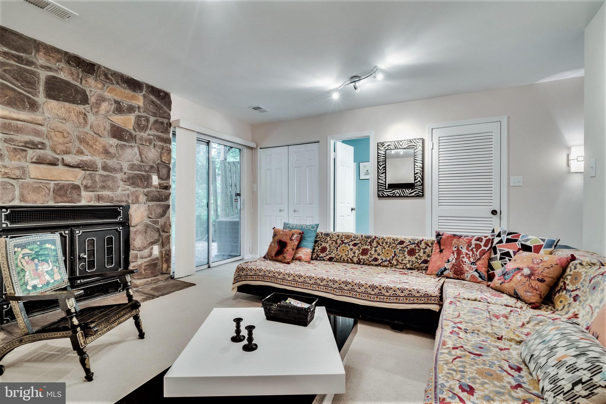 10906 Pebble Run Drive Silver Spring, MD 20902 - Photo 63 of 77 Gallery Image 63