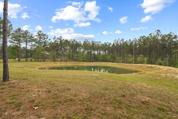$749,000 | 3143 County Road 4300, Hillister, TX 77624