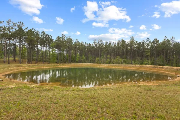 $749,000 | 3143 County Road 4300, Hillister, TX 77624