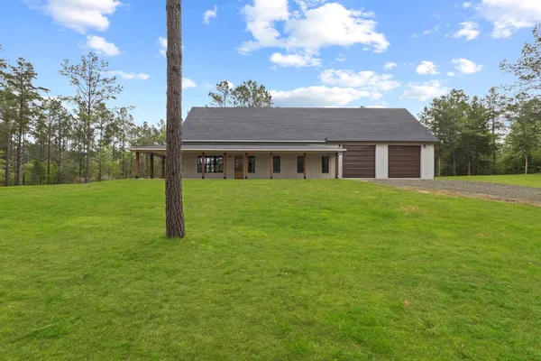$749,000 | 3143 County Road 4300, Hillister, TX 77624