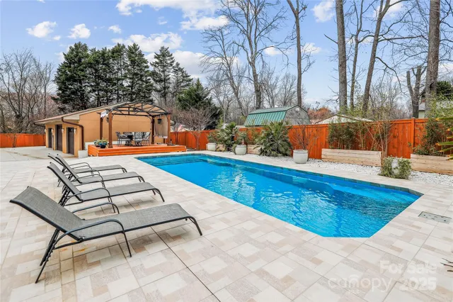 $995,000 | 8104 Stem Court, Charlotte, NC 28227