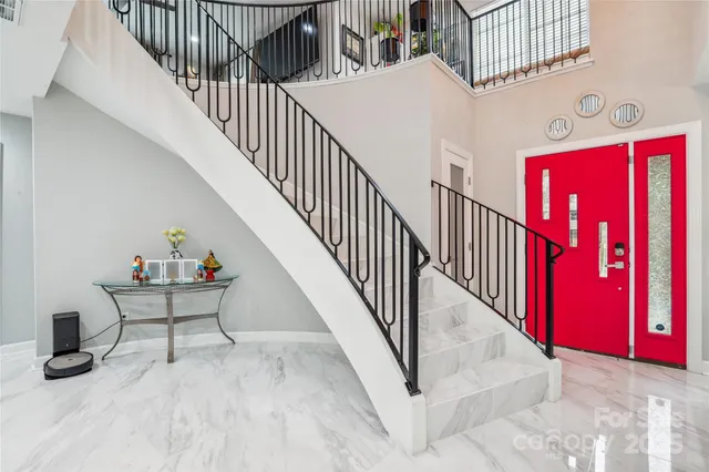 $995,000 | 8104 Stem Court, Charlotte, NC 28227