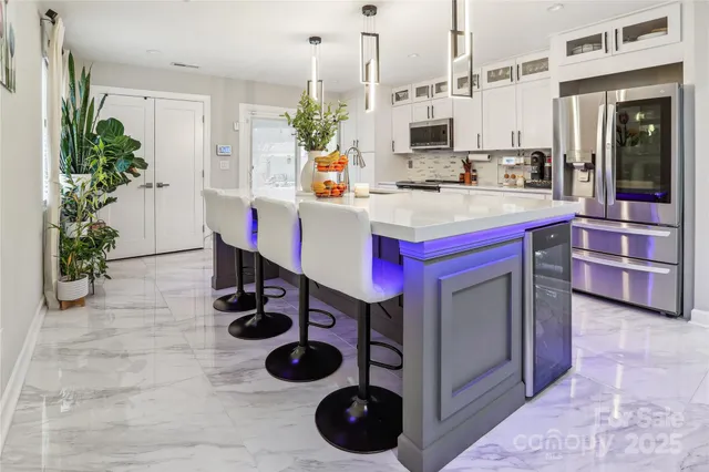 $995,000 | 8104 Stem Court, Charlotte, NC 28227