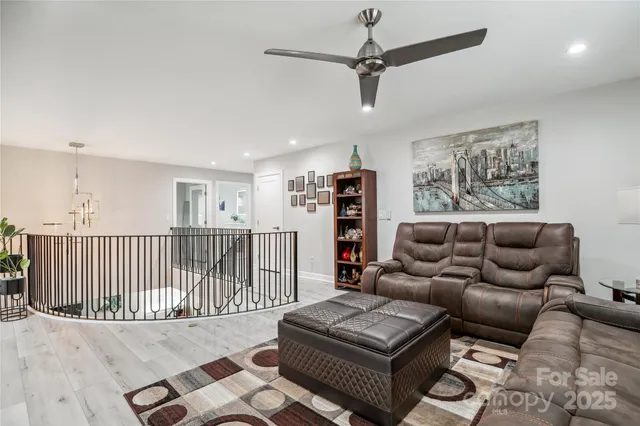 $995,000 | 8104 Stem Court, Charlotte, NC 28227