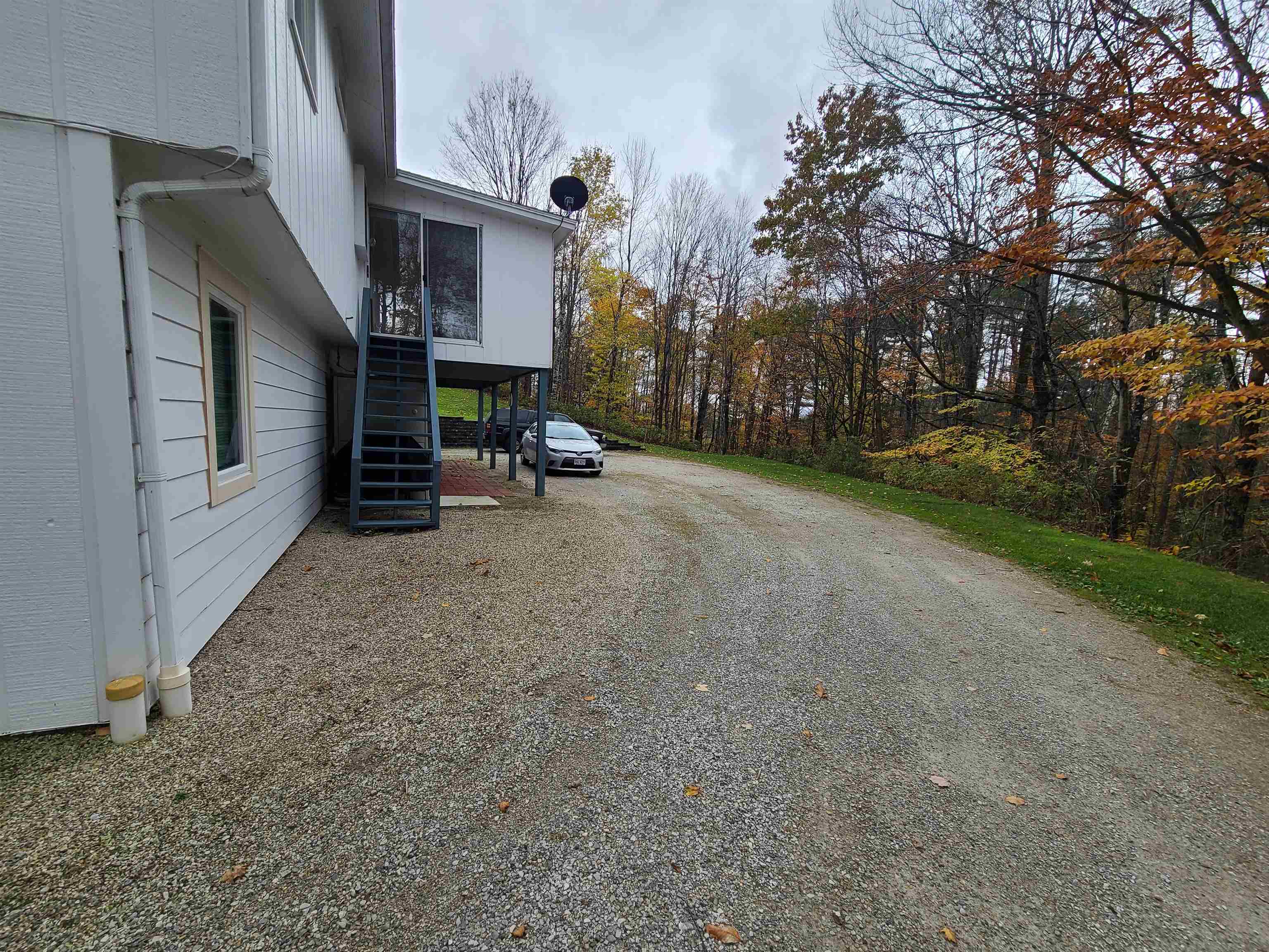 484 Town Line Road Rutland Town, VT 05701 - Photo 3 of 18 Gallery Image 3