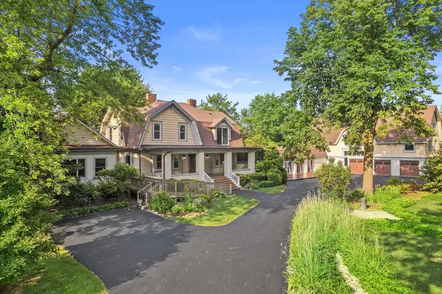 $725,000 | 423 South Fancher Road, Mount Pleasant, WI 53406