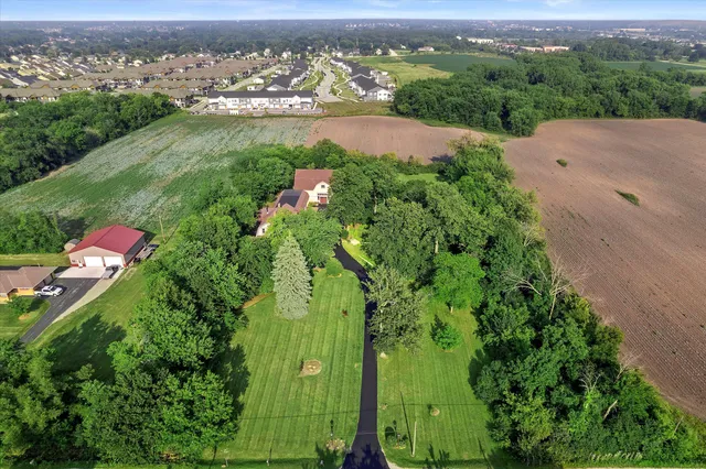 $725,000 | 423 South Fancher Road, Mount Pleasant, WI 53406