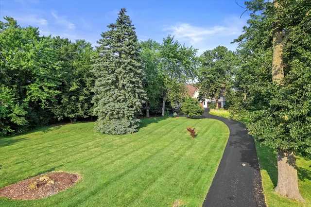 $725,000 | 423 South Fancher Road, Mount Pleasant, WI 53406