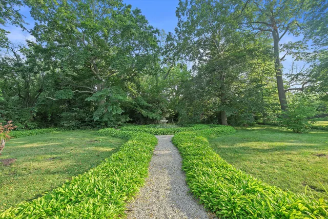 $725,000 | 423 South Fancher Road, Mount Pleasant, WI 53406