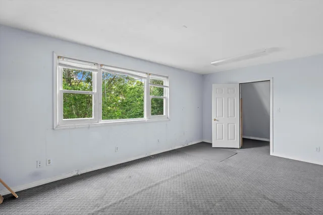 $725,000 | 423 South Fancher Road, Mount Pleasant, WI 53406