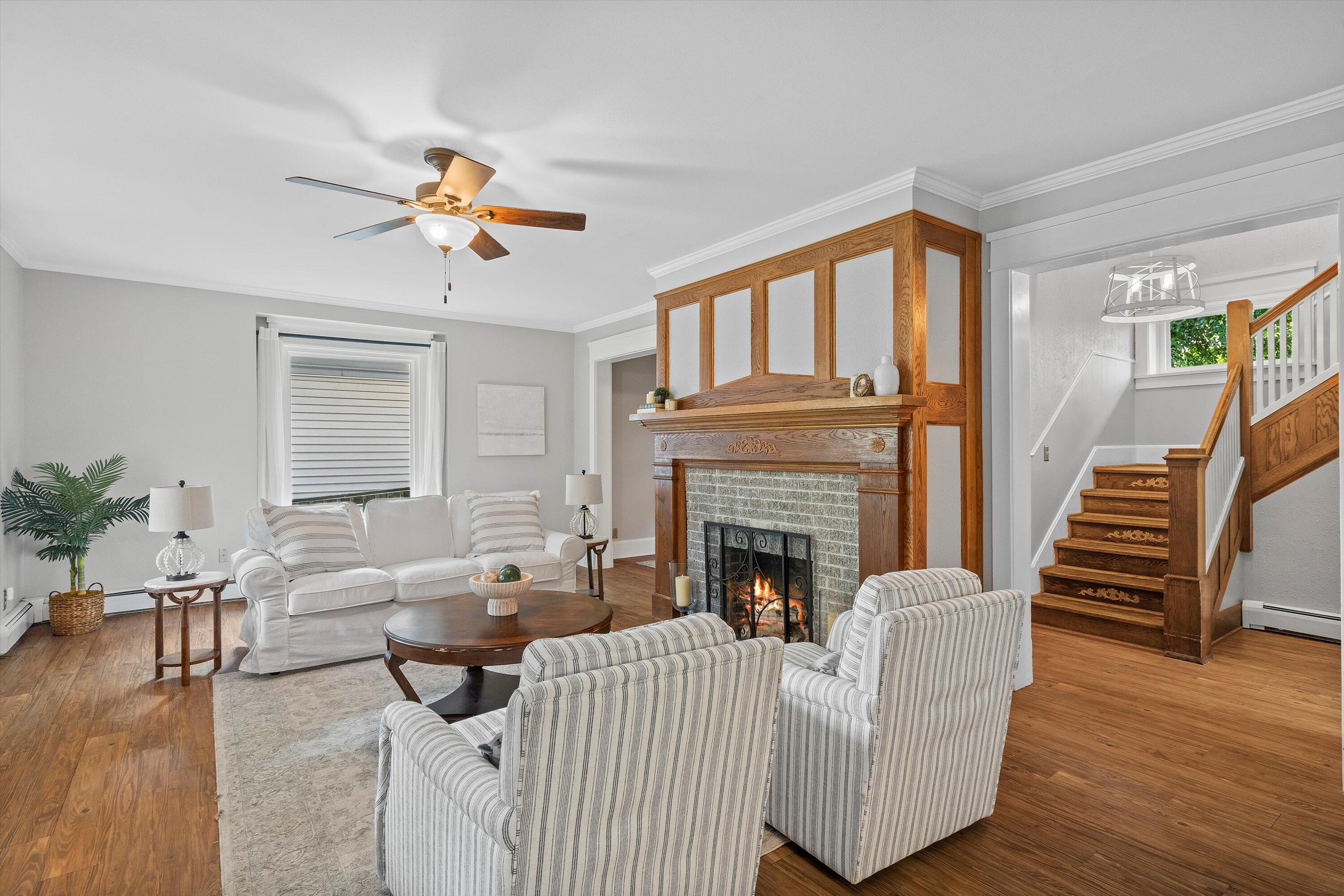 423 South Fancher Road Mount Pleasant, WI 53406 - Photo 35 of 69 LIVING ROOM