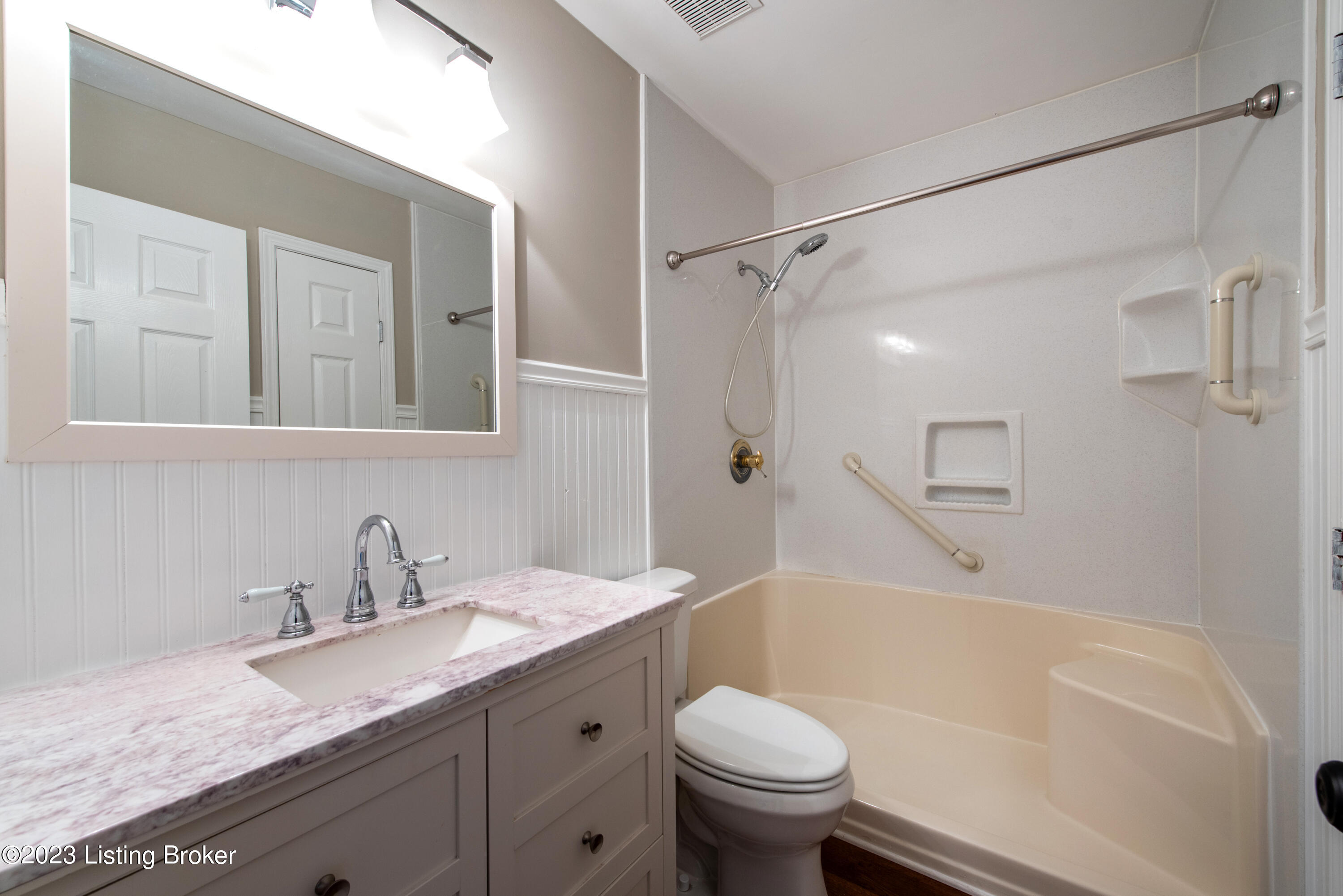 719 Jericho Road La Grange, KY 40031 - Photo 15 of 34 4814