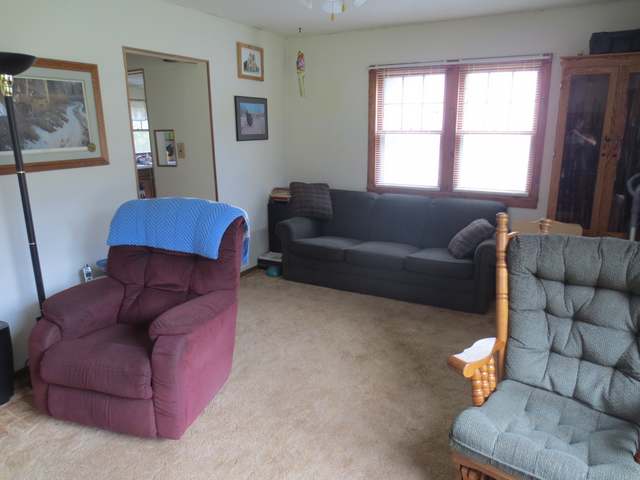 402 Iverson Street Rhinelander, WI 54501 - Photo 6 of 17 Gallery Image 6
