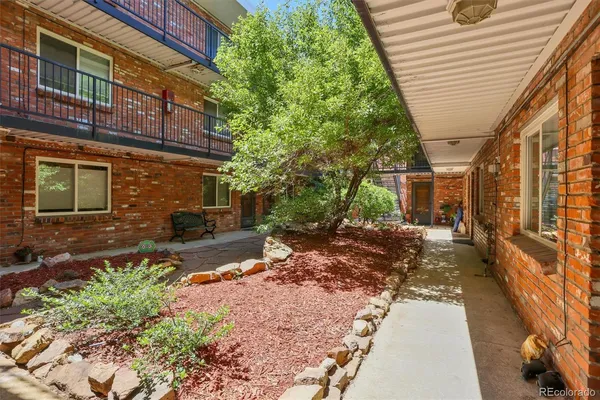 $197,500 | 155 South Pennsylvania Street, Unit 202, Denver, CO 80209