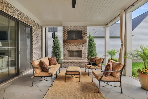 $1,999,900 | 358 Stephens Valley Boulevard, Nashville, TN 37221