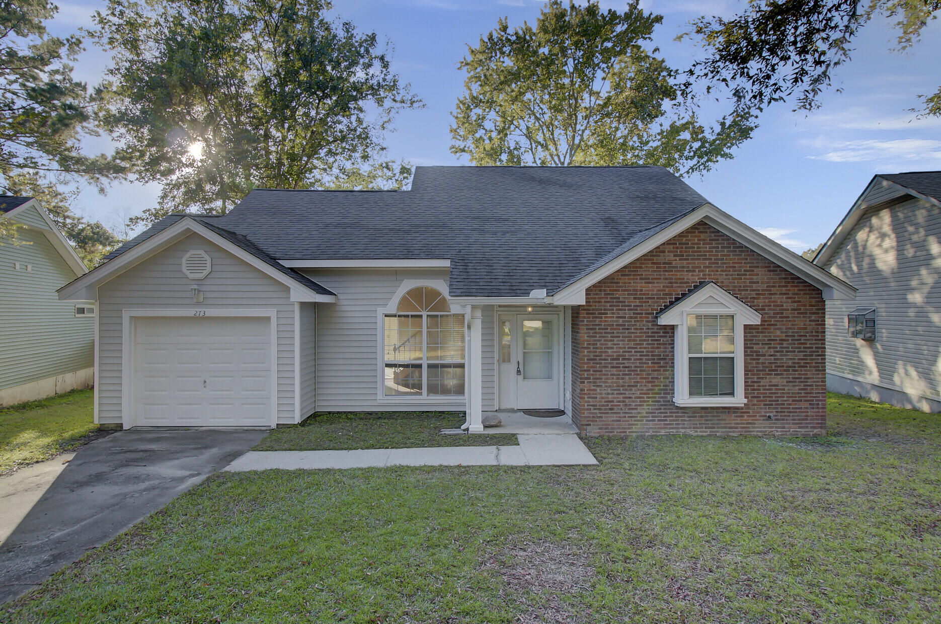 273 Two Hitch Road Goose Creek, SC 29445 - Photo 1 of 35 BE873AE0-9F2C-4540-B44C-3986DC5E9FA5