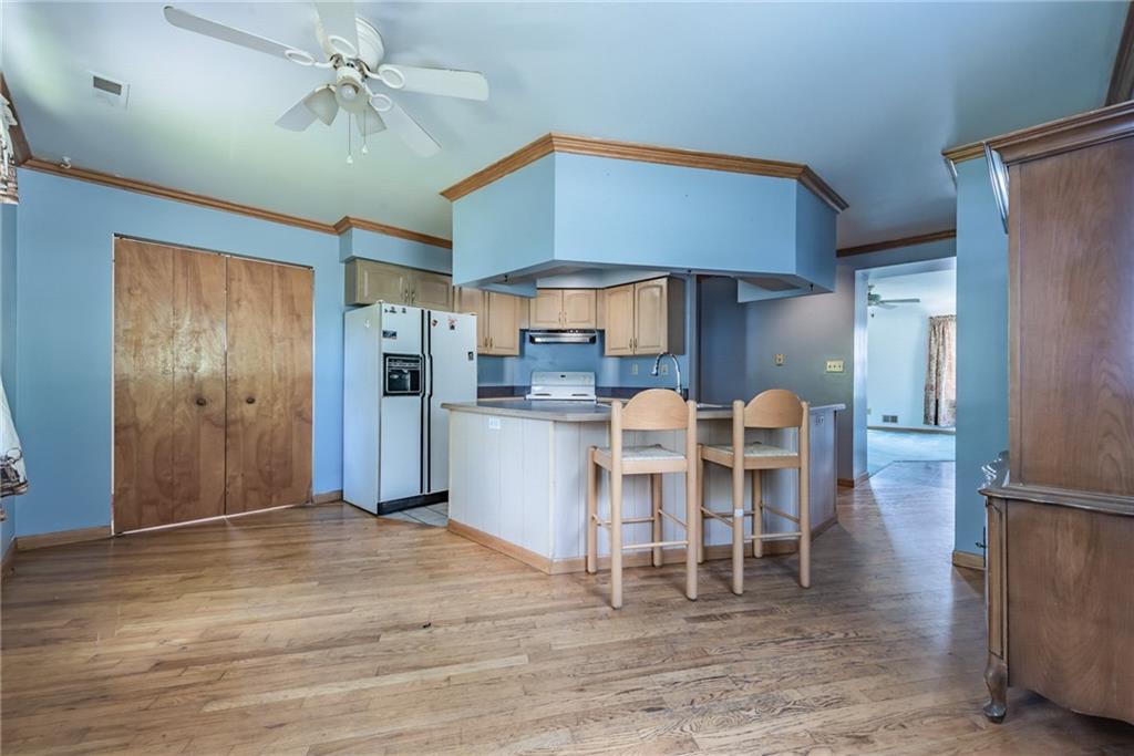 6279 Claridge Export Road Claridge, PA 15623 - Photo 4 of 24